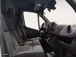 Mercedes Sprinter eSprinter Furgón 312 Medio 3.5T T Alto e41 85 kW (116 CV) - Miniatura 8