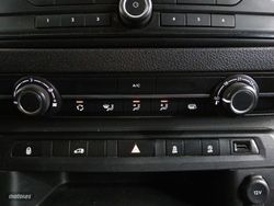 Peugeot Expert Pro Standard - Miniatura 18