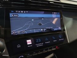 Peugeot 308 PureTech 130 S&S Allure 96 kW (130 CV) - Miniatura 15