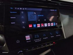 Peugeot 308 PureTech 130 S&S Allure 96 kW (130 CV) - Miniatura 16