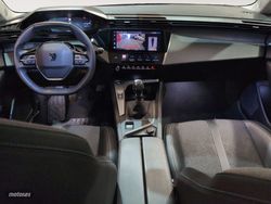 Peugeot 308 PureTech 130 S&S Allure 96 kW (130 CV) - Miniatura 6