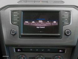 Volkswagen Passat Edition 2.0 TDI 110 kW (150 CV) - Miniatura 15