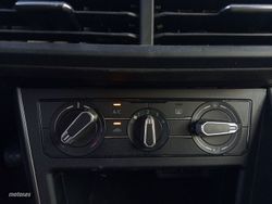 Volkswagen Polo Advance - Miniatura 17