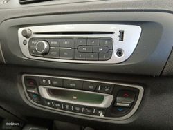 Renault Scenic dCi 110 Expression Energy eco2 81 kW (110 CV) - Miniatura 18