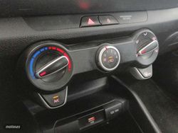 Kia Stonic 1.0 T-GDi MHEV Business 74 kW (100 CV) - Miniatura 19