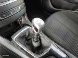 Peugeot 308 PureTech 130 S&S Active 96 kW (130 CV) - Miniatura 13