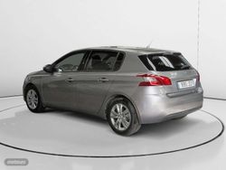 Peugeot 308 PureTech 130 S&S Active 96 kW (130 CV) - Miniatura 4