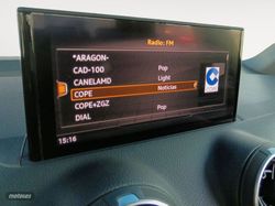 Audi Q2 Advanced 35 TFSI 110 kW (150 CV) S tronic - Miniatura 17