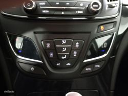 Opel Insignia Excellence - Miniatura 14