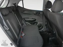 Hyundai i10 1.0 Klass 49 kW (67 CV) - Miniatura 9