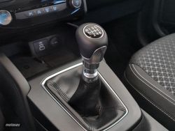 Ford Kuga 1.5 EcoBoost S&S Titanium 4x2 110 kW (150 CV) - Miniatura 14