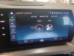 BMW Serie 2 225e xDrive Active Tourer 180 kW (245 CV) - Miniatura 22