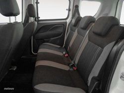 Fiat Doblo 1.6 Multijet SX 77 kW (105 CV) - Miniatura 11