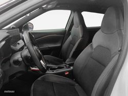 Nissan Juke DIG-T N-Connecta 4x2 DCT 84 kW (114 CV) - Miniatura 10