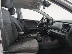 Kia Stonic 1.0 T-GDi MHEV Drive 74 kW (100 CV) - Miniatura 12
