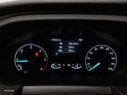 Ford Transit Furgon 310 L2H2 Trend 96 kW (130 CV) - Miniatura 14