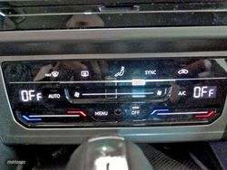 Volkswagen Passat Business 2.0 TDI 90 kW (122 CV) DSG - Miniatura 20