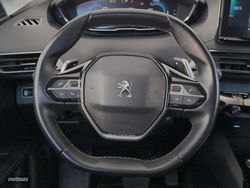 Peugeot 3008 Hybrid 300 Allure Pack e-EAT8 221 kW (300 CV) - Miniatura 9