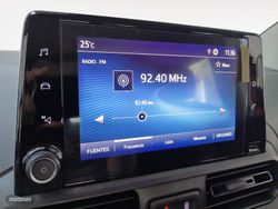 Toyota Proace City 1.5D GX Combi L1 96 kW (131 CV) - Miniatura 18