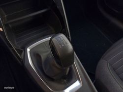 Peugeot 208 PureTech 75 S&S Active 55 kW (75 CV) - Miniatura 14