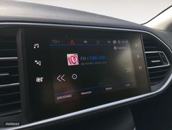 Peugeot 308 PureTech 130 S&S Allure 96 kW (130 CV) - Miniatura 16