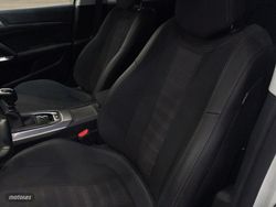 Peugeot 308 PureTech 130 S&S Allure 96 kW (130 CV) - Miniatura 21