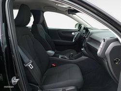 Volvo XC40 T2 Essential Auto 95 kW (129 CV) - Miniatura 13