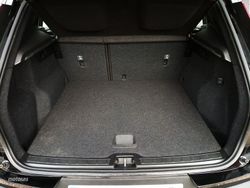 Volvo XC40 T2 Essential Auto 95 kW (129 CV) - Miniatura 14