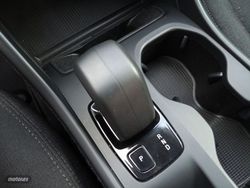 Volvo XC40 T2 Essential Auto 95 kW (129 CV) - Miniatura 15