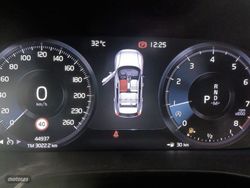 Volvo XC40 T2 Essential Auto 95 kW (129 CV) - Miniatura 16