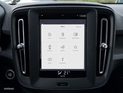Volvo XC40 T2 Essential Auto 95 kW (129 CV) - Miniatura 17