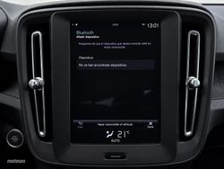 Volvo XC40 T2 Essential Auto 95 kW (129 CV) - Miniatura 19