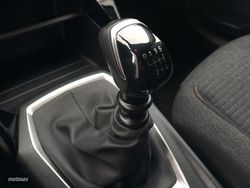 Peugeot 208 PureTech 100 Style 75 kW (100 CV) - Miniatura 14