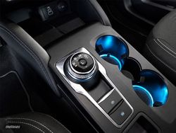 Ford Kuga 2.5 Duratec FHEV ST-Line Auto 140 kW (190 CV) - Miniatura 15