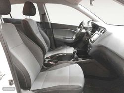 Hyundai i20 1.4 CRDI Link 66 kW (90 CV) - Miniatura 13