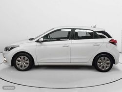 Hyundai i20 1.4 CRDI Link 66 kW (90 CV) - Miniatura 6