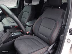 Ford Kuga 2.5 Duratec PHEV ST-Line Auto 165 kW (225 CV) - Miniatura 23