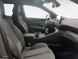 Peugeot 3008 PureTech 130 S&S Allure Pack 96 kW (130 CV) - Miniatura 13