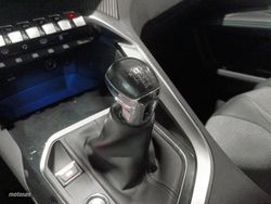 Peugeot 3008 PureTech 130 S&S Allure Pack 96 kW (130 CV) - Miniatura 15