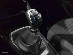Peugeot 2008 PureTech 100 S&S Active 75 kW (100 CV) - Miniatura 14