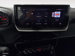 Peugeot 2008 PureTech 100 S&S Active 75 kW (100 CV) - Miniatura 16