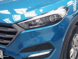 Hyundai Tucson 1.7 CRDI BlueDrive Essence 4x2 85 kW (115 CV) - Miniatura 25