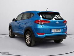 Hyundai Tucson 1.7 CRDI BlueDrive Essence 4x2 85 kW (115 CV) - Miniatura 5
