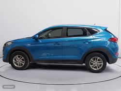 Hyundai Tucson 1.7 CRDI BlueDrive Essence 4x2 85 kW (115 CV) - Miniatura 6