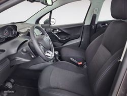 Peugeot 208 1.5 BlueHDi S&S Signature 73 KW (100 CV) - Miniatura 11