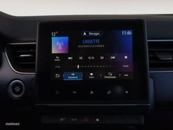 Renault Arkana Evolution TCe mild hybrid 103 kW (140 CV) EDC - Miniatura 17