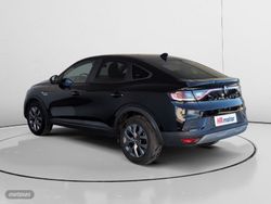 Renault Arkana Evolution TCe mild hybrid 103 kW (140 CV) EDC - Miniatura 4