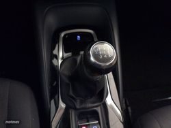 Toyota Corolla Sedan 1.5 92 kW (125 CV) - Miniatura 15
