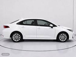 Toyota Corolla Sedan 1.5 92 kW (125 CV) - Miniatura 2