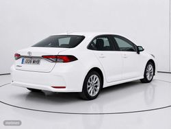 Toyota Corolla Sedan 1.5 92 kW (125 CV) - Miniatura 3